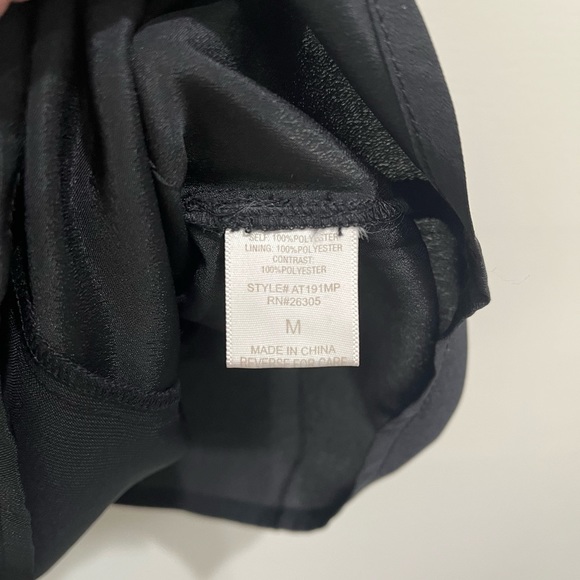 Revolve Line & Dot Chain Tank Medium - Picture 6 of 6